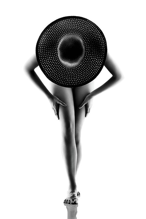 nude pose with bend and with hat - abstract nude photo