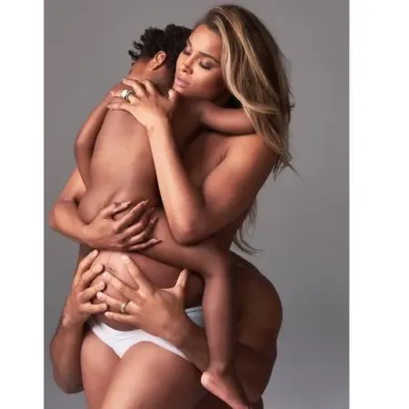 Siara Nude
