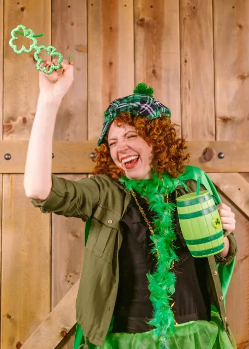 use st paddy's props for st patricks photoshoot