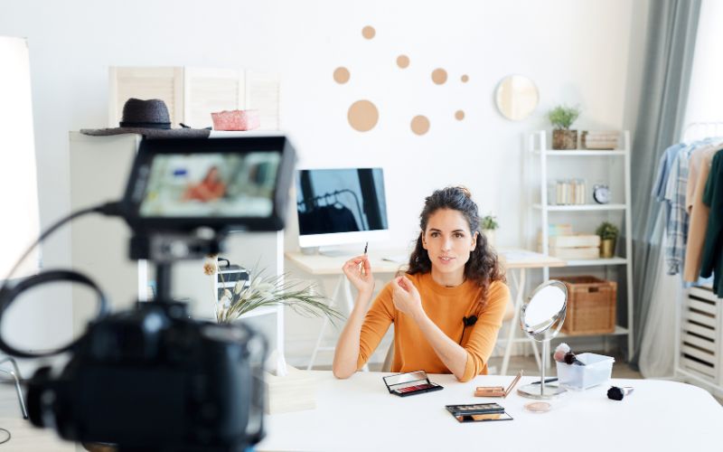 Blogger Shooting
