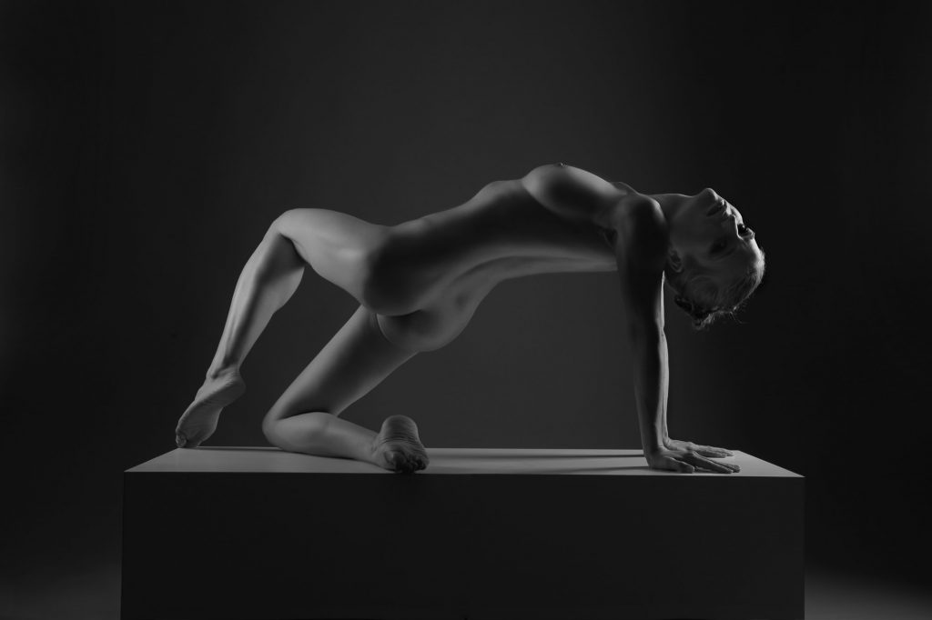 guide on how to find photography models