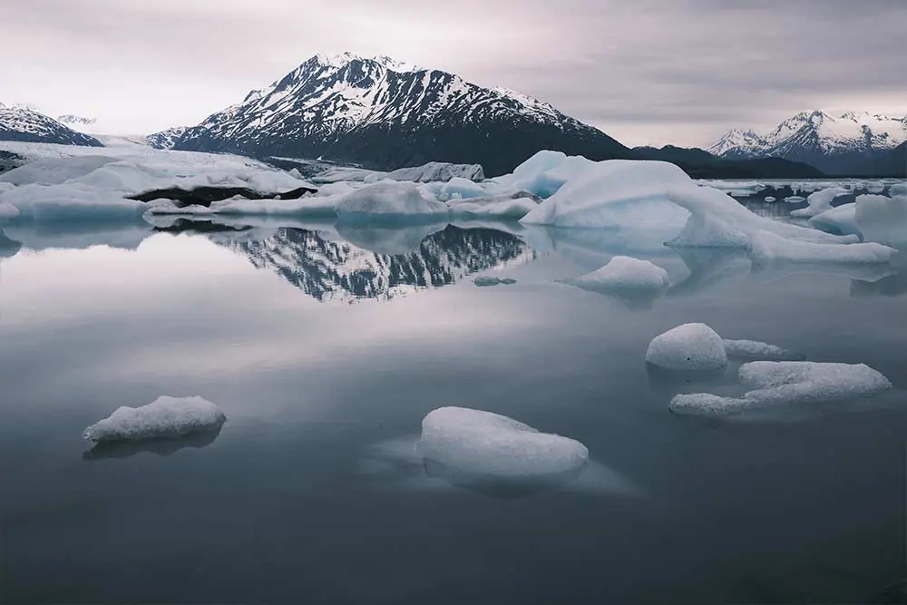 image of icebergs