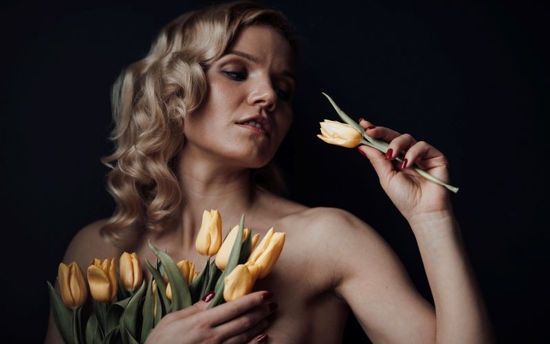 Nude photo sites banner image