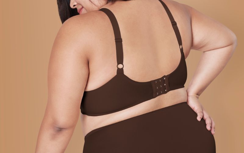 lingerie for plus size model