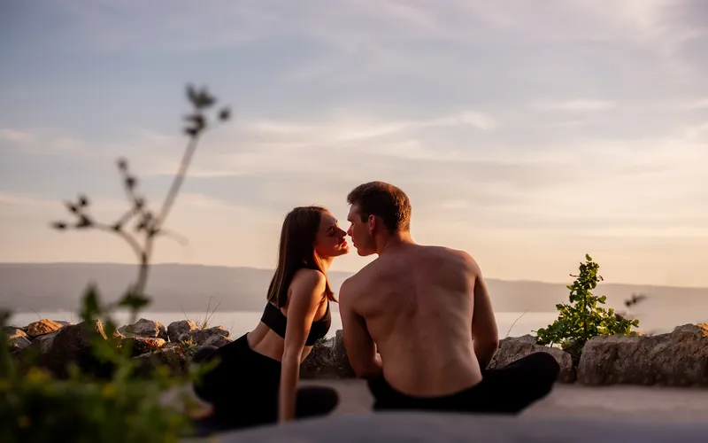 Boudoir couple photography during sunset