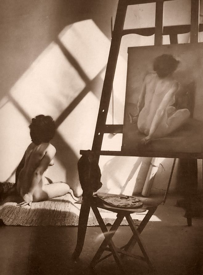 Vintage Nude Photos, vintage nude photographers, classic female nude photography, vintage nude art photography