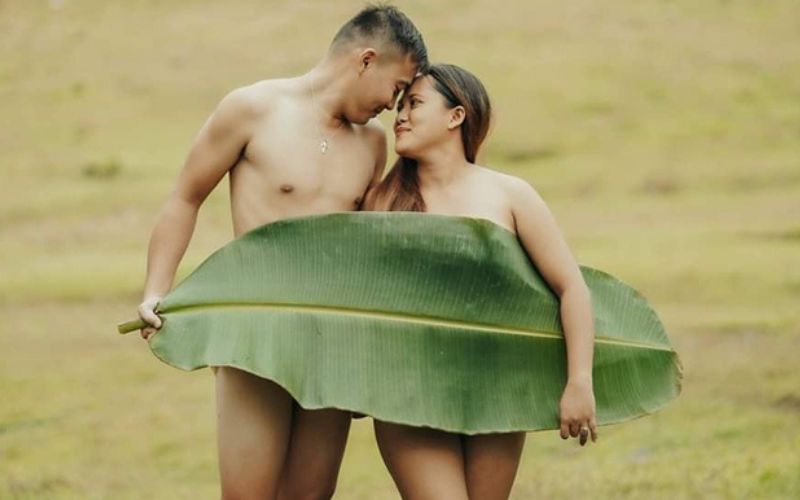 nude wedding photography outdoors
