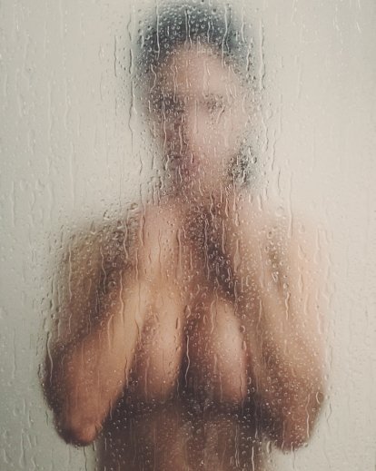 Vintage Nude Photos, vintage nude photographers, classic female nude photography, vintage nude art photography