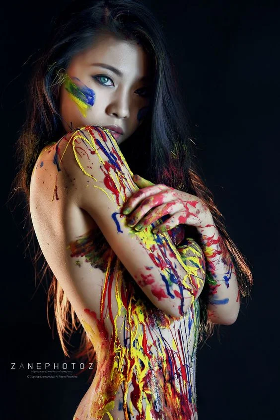 paint on nude model