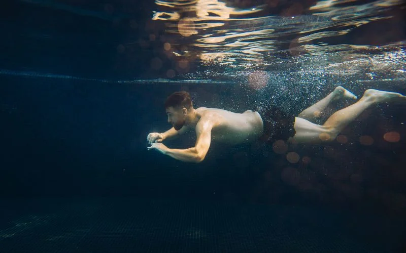 underwater male nude photography