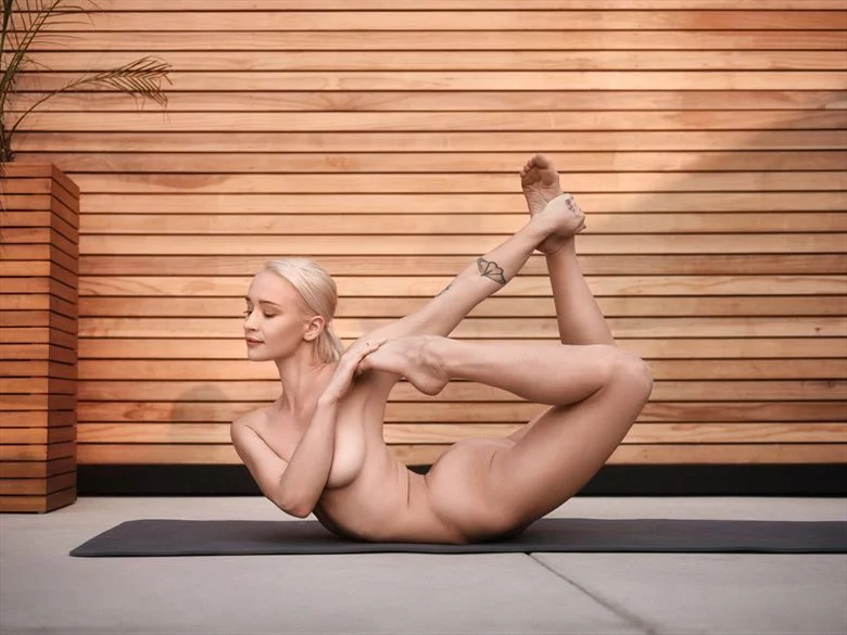 white nude model yoga, nude yoga photo, yoga nude images, yoga nude poses, nude poses yoga, yoga nude photography