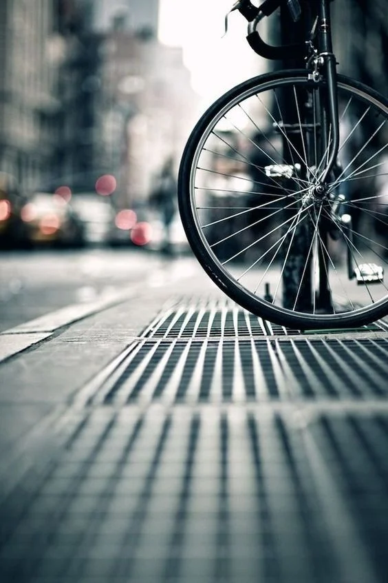 minimalist street photography