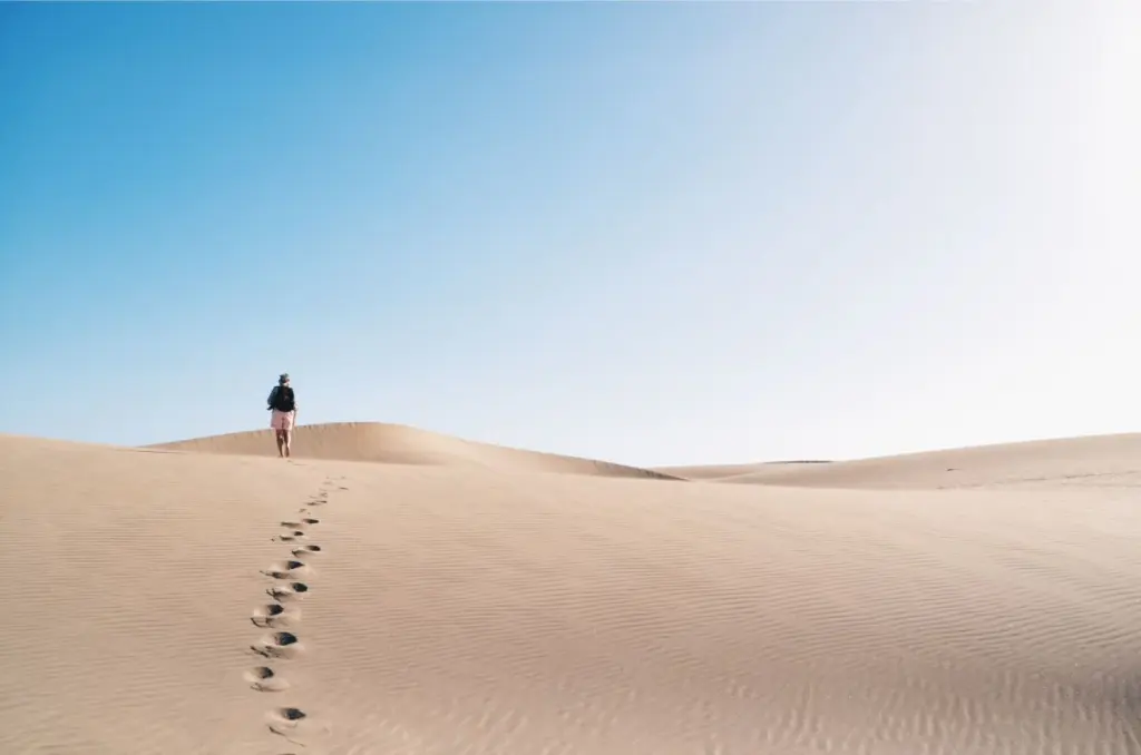 Embrace simplicity in minimalist photography ideas