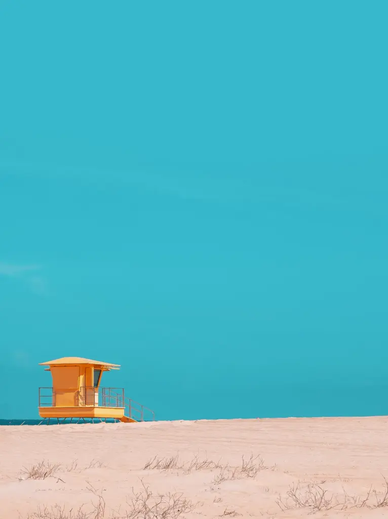 simple image of a shack