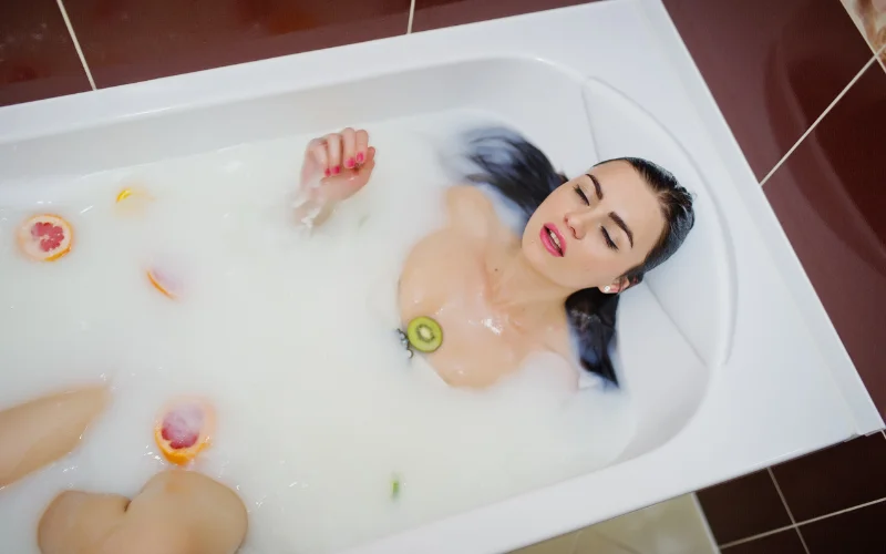 fruity milk bath photography, moody milk bath photography, fine art milk bath photography, ethereal milk bath portraits