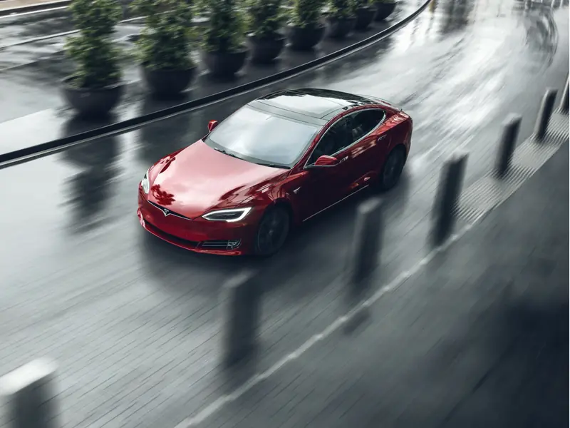 red car photo
