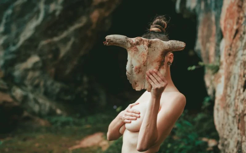 blur out implied nude photography