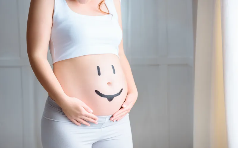 painted tummy pregnancy photo