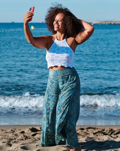 full body selfie poses