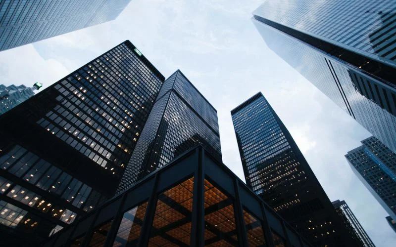 commercial real estate photography feature image