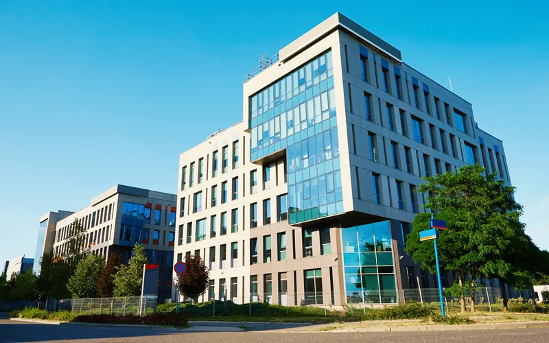 exterior shot of commercial real estate