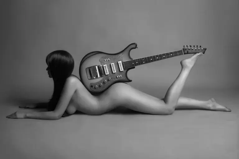 Fine Nude Art Banner image