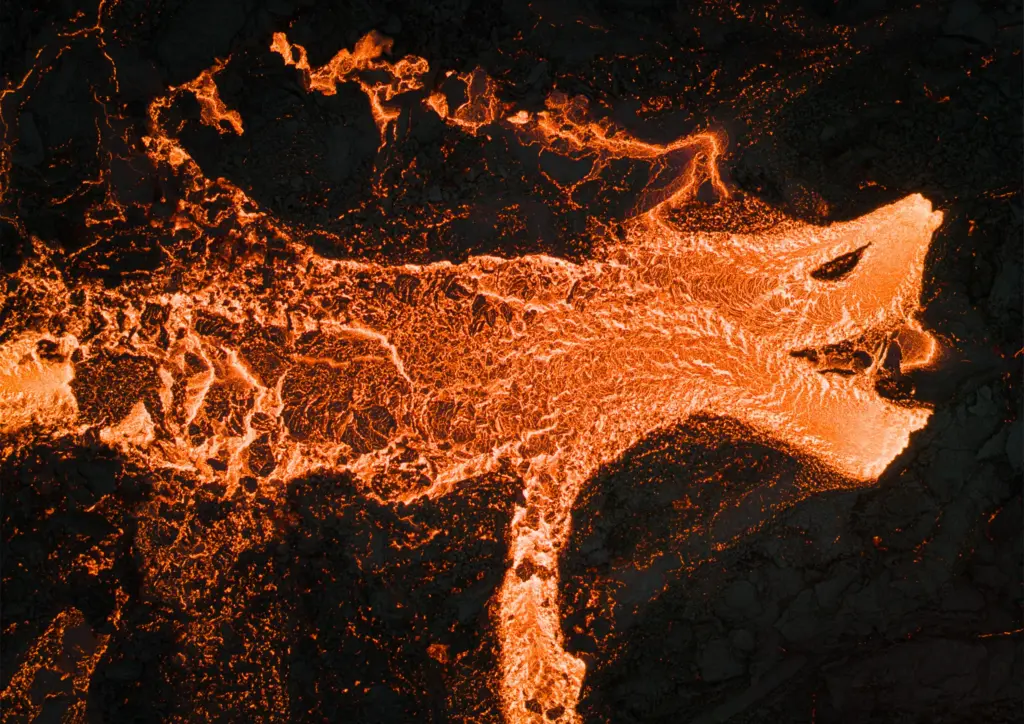 Volcanic erruption photograph