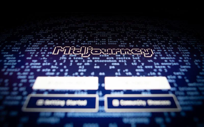 What is midjourney and how does it work
