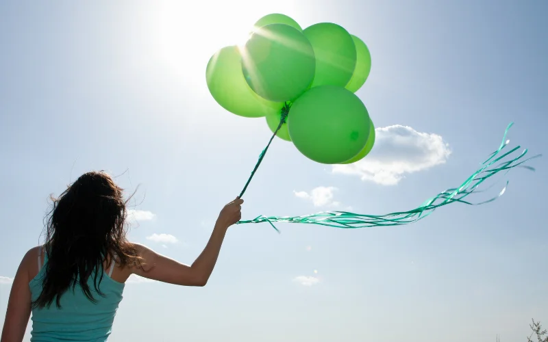 capture the green balloon release