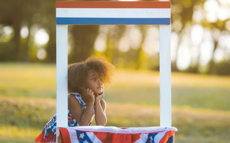 create DIY photo booth