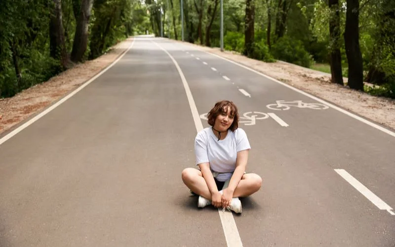 Sit Or Stand In the Middle Of The Road