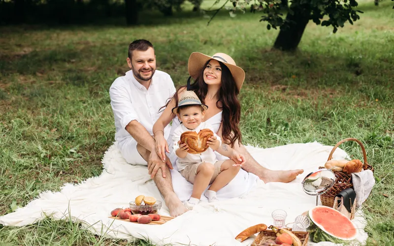 Family Picnic Photoshoot