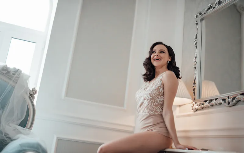 women posing for Boudoir photoshoot