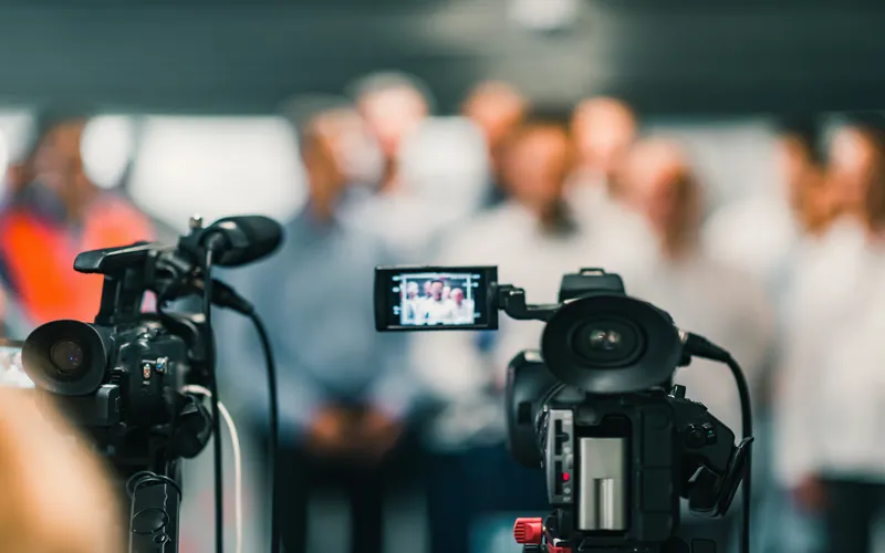 feature image of conference photography