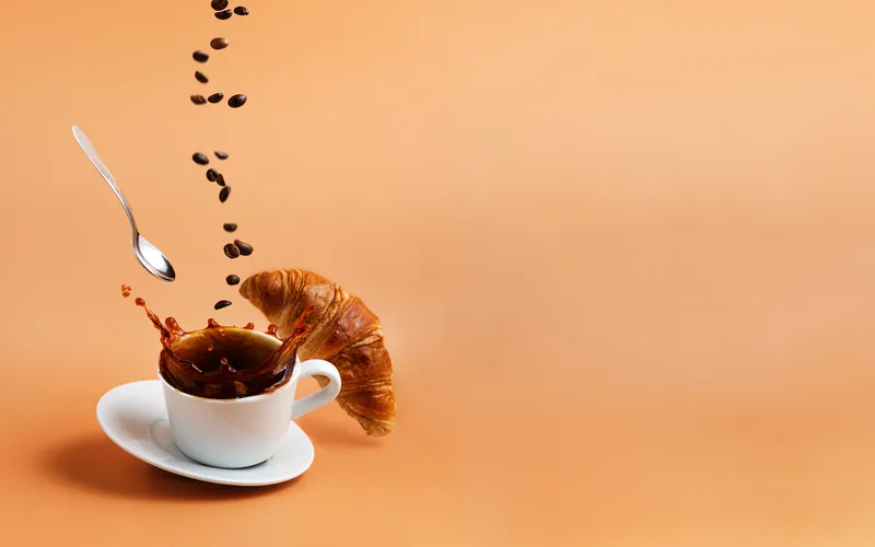 Food Levitation Photography - Coffee