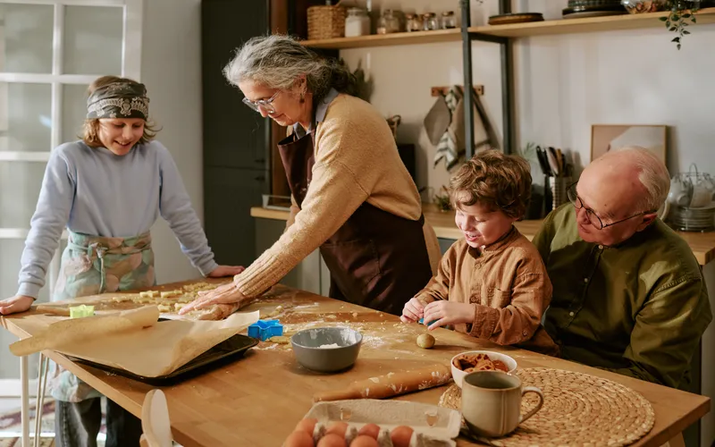 Thanksgiving photo while family is baking