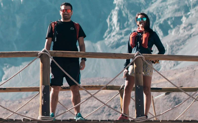 capture shots while crossing a bridge