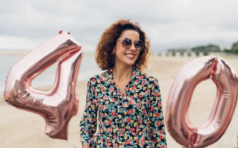 40th birthday photoshoot ideas - featured image