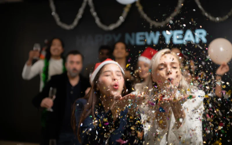 use confetti for new year photography