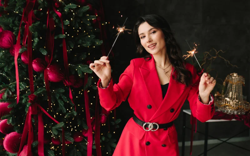 new year photoshoot ideas with sparklers