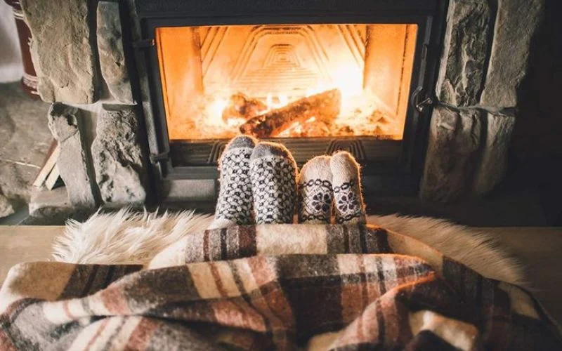new year photoshoot ideas at a fireplace