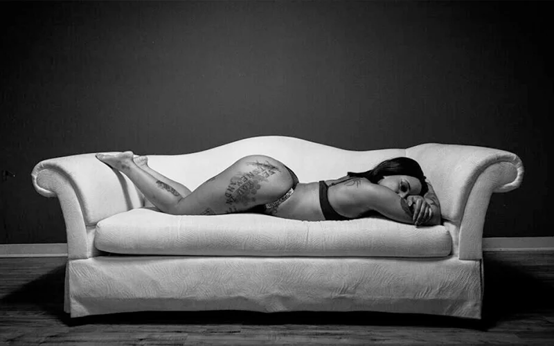 sexy booty poses, booty boudoir, boudoir booty poses, sexy booty pic poses,
