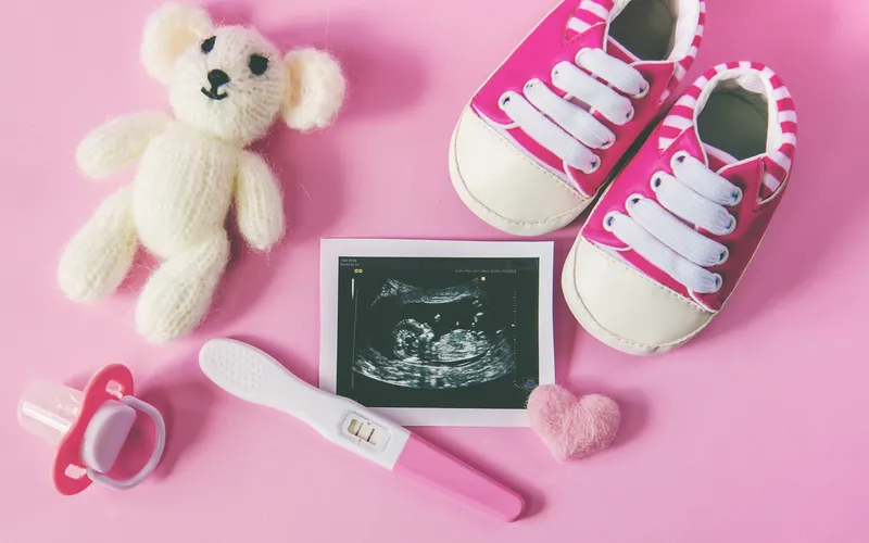 revealing gender with the help of sonogram