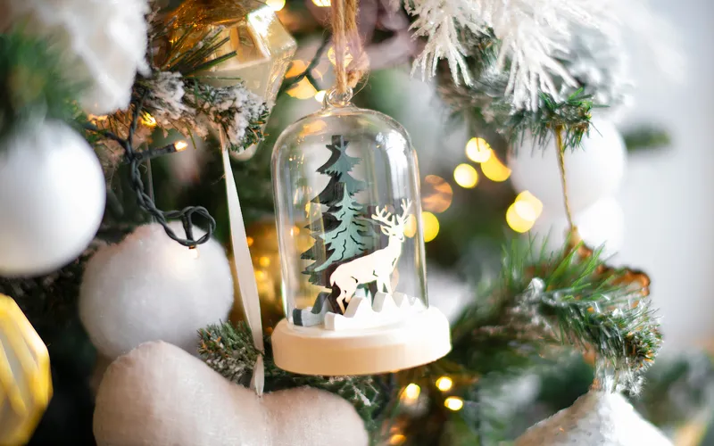 Christmas tree ornament with glass deer