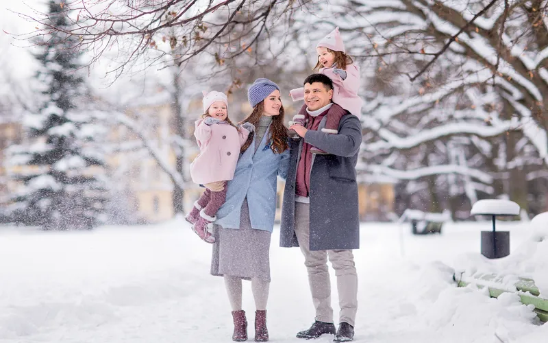 featured image winter family photoshoot