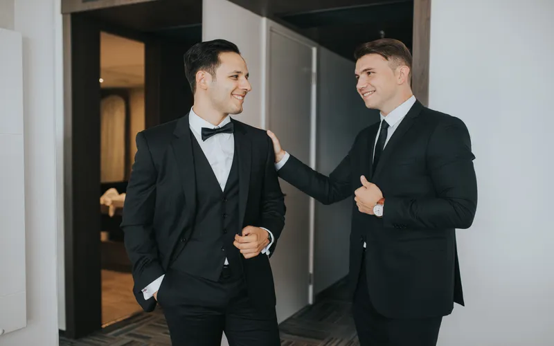 groom and groomsmen