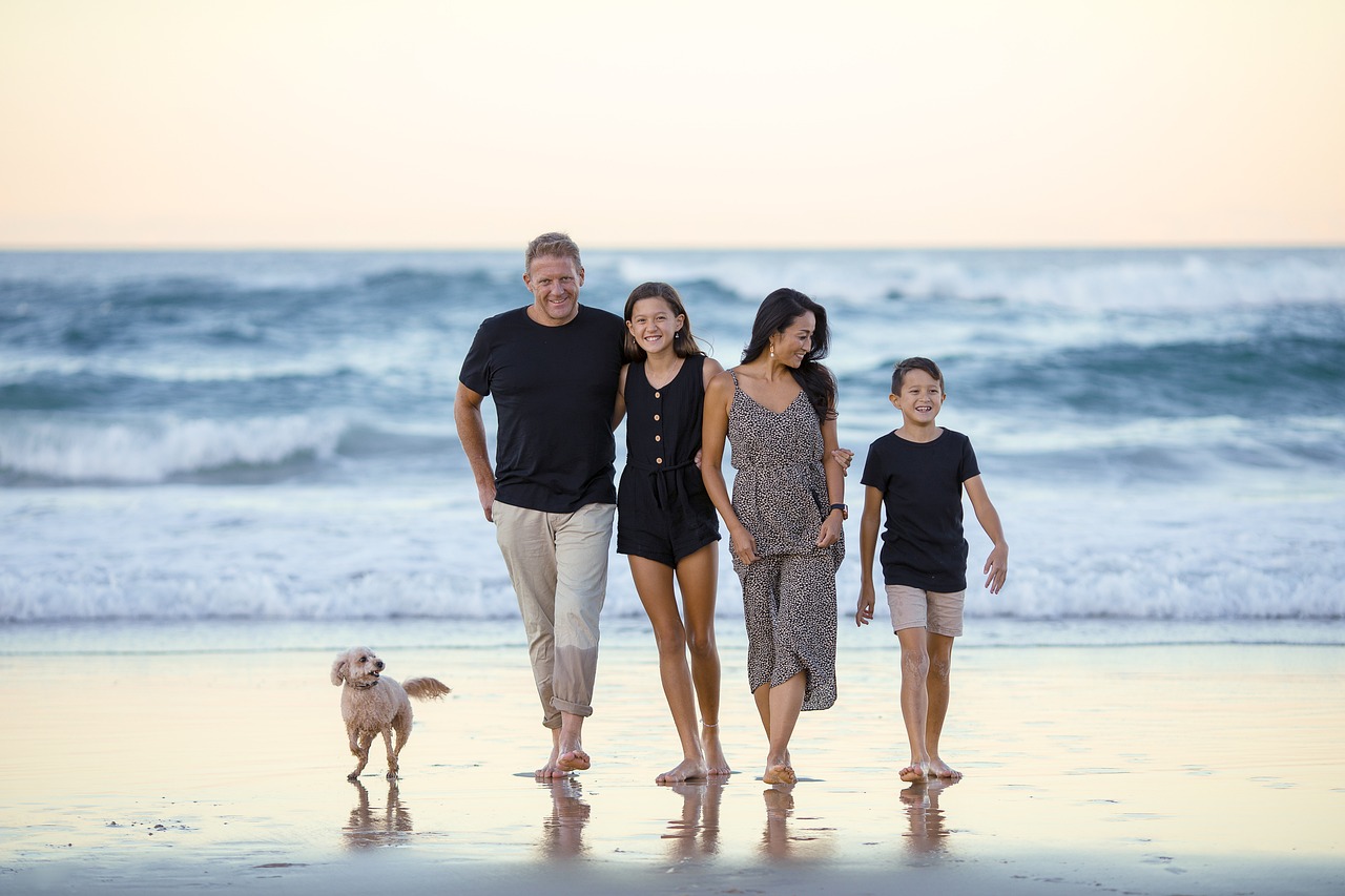 family beach photo