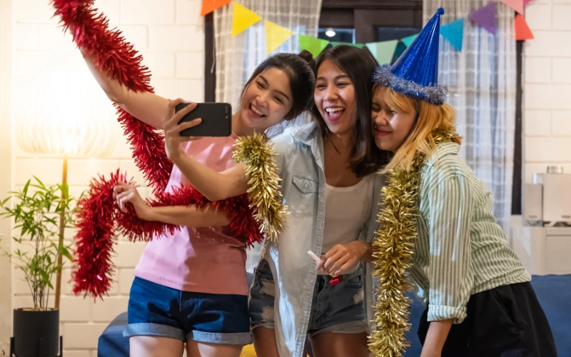 sweet 16th birthday photoshoot ideas and poses