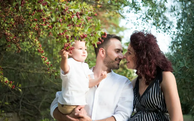 Vineyards and Orchards spring family photos