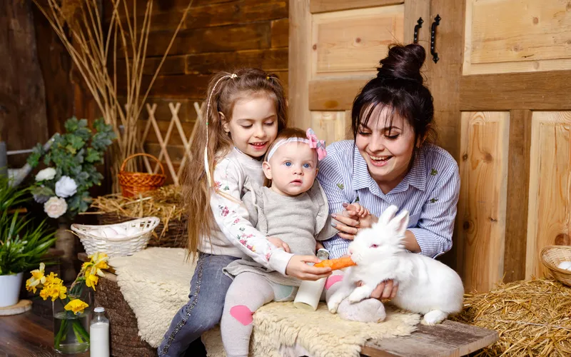 Carrots & Spring Flowers Easter Photoshoot,